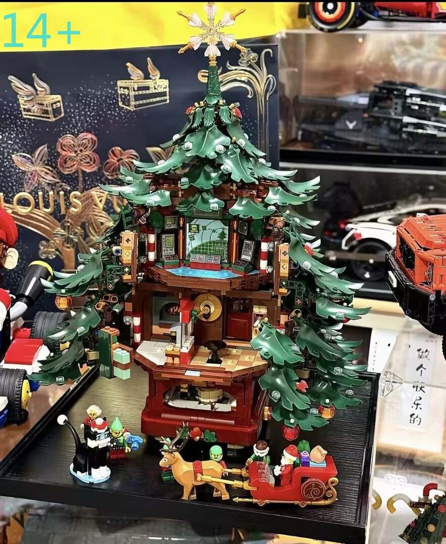 Novelty Gifts - ชุดตัวต่อสร้างโมเดลต้นคริสต์มาสสำหรับครอบครัว 3171 ชิ้น ราคาถูกที่สุด ของเล่น DIY